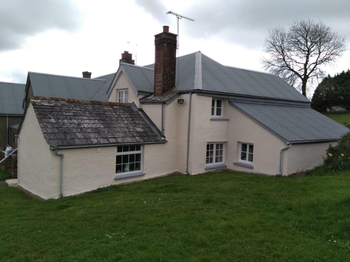 Well Farm Cottages North Tamerton Luaran gambar